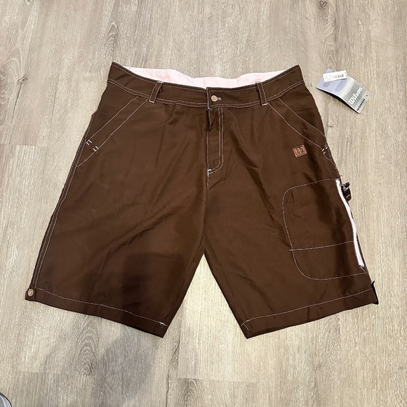 Wilson Light Weight Brown Shorts | Size Large | 10" Inseam | NWT - Picture 1 of 11